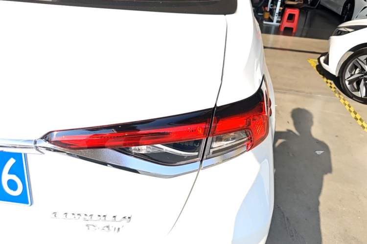 Used Toyota Corolla 2021 1.2T S-CVT Pioneer Edition Exterior 3