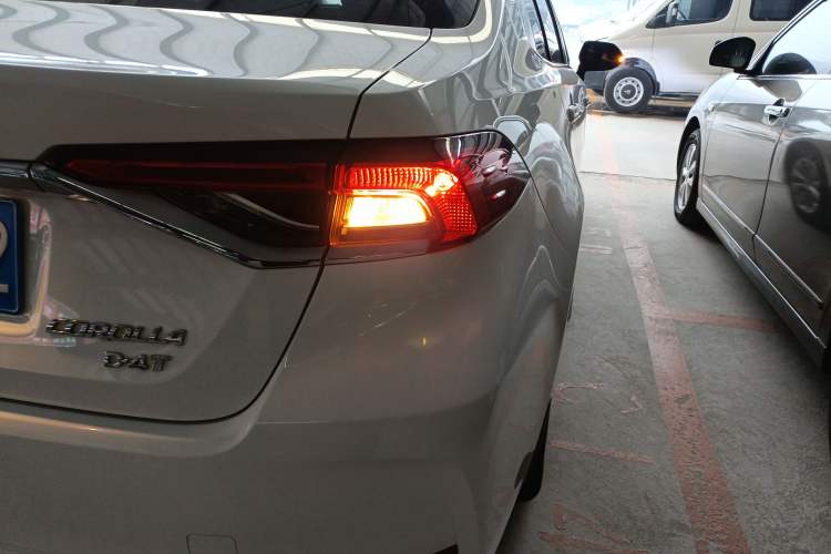 Used Toyota Corolla 2021 1.2T S-CVT Elite Edition Exterior 3
