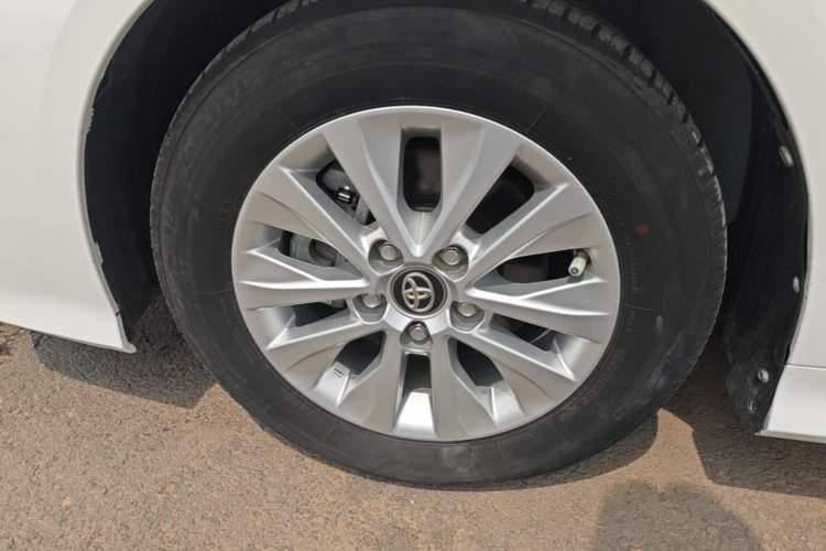 Used Toyota Corolla 2021 TNGA 1.5L CVT Elite Edition Exterior 4