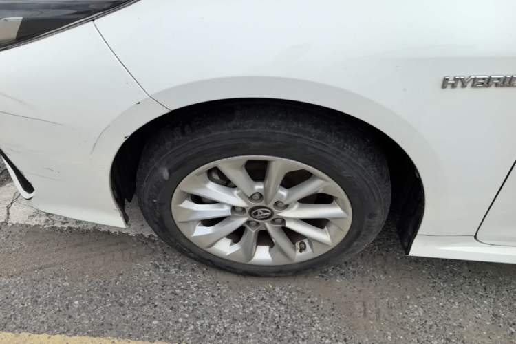 Used Toyota Corolla 2021 Dual-Motor 1.8L E-CVT Elite Edition Exterior 4