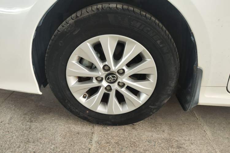 Used Toyota Corolla 2021 Dual-Engine 1.8L E-CVT Pioneer Edition Exterior 4