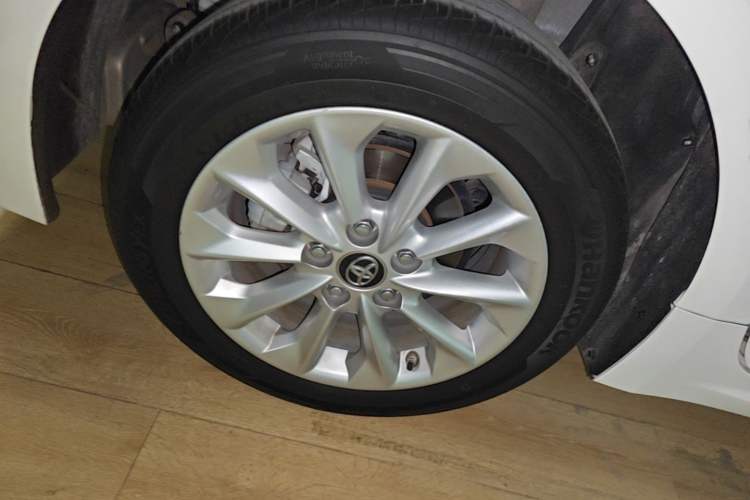 Used Toyota Corolla 2021 Dual-Motor 1.8L E-CVT Elite Edition Exterior 5