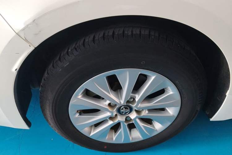 Used Toyota Corolla 2021 TNGA 1.5L CVT Elite Edition Exterior 5