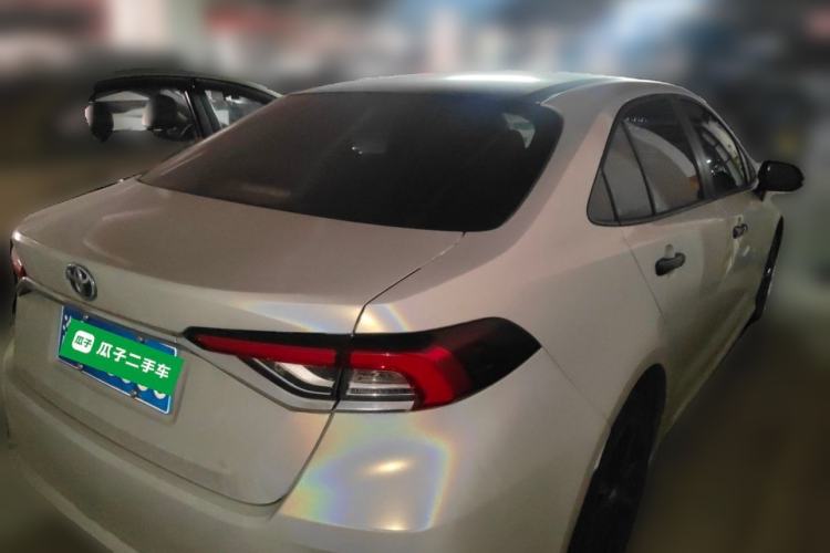 Used Toyota Corolla 2021 Dual-Motor 1.8L E-CVT Elite Edition Exterior 5