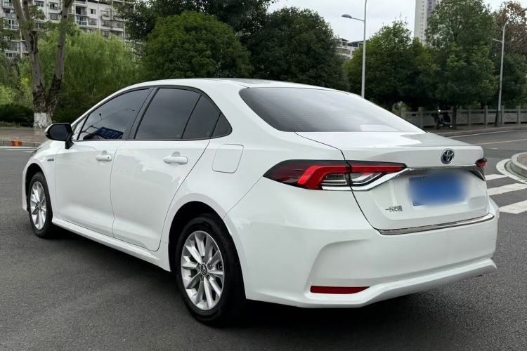 Used Toyota Corolla 2021 Dual-Motor 1.8L E-CVT Elite Edition Exterior 6