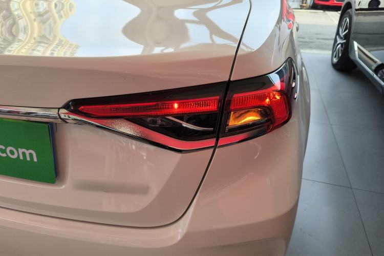 Used Toyota Corolla 2021 TNGA 1.5L CVT Elite Edition Exterior 6