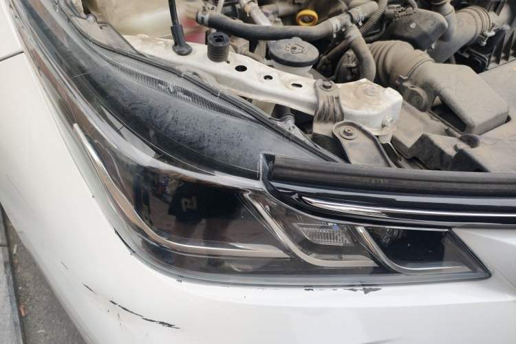 Used Toyota Corolla 2021 Dual-Motor 1.8L E-CVT Elite Edition Exterior 6