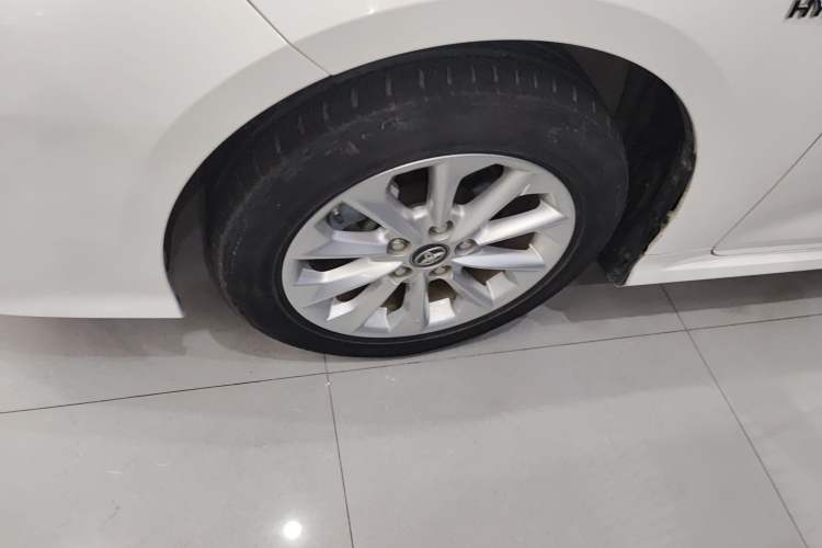 Used Toyota Corolla 2021 Dual-Motor 1.8L E-CVT Elite Edition Exterior 7