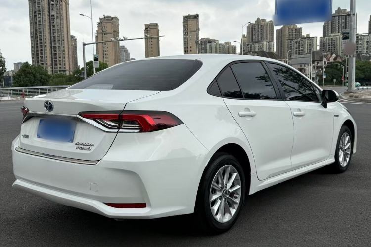 Used Toyota Corolla 2021 Dual-Motor 1.8L E-CVT Elite Edition Exterior 8