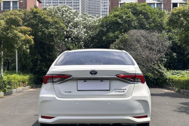 Used Toyota Corolla 2021 Dual-Motor 1.8L E-CVT Elite Edition Exterior 9