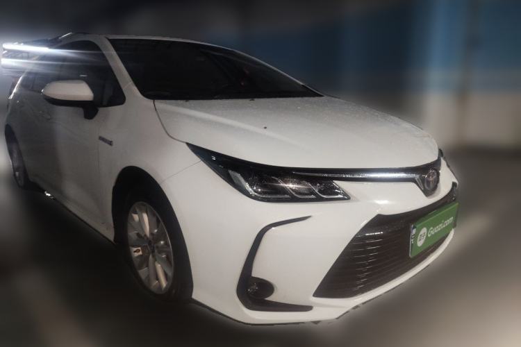 Used Toyota Corolla 2021 Dual-Motor 1.8L E-CVT Elite Edition Front Right 45 Deg