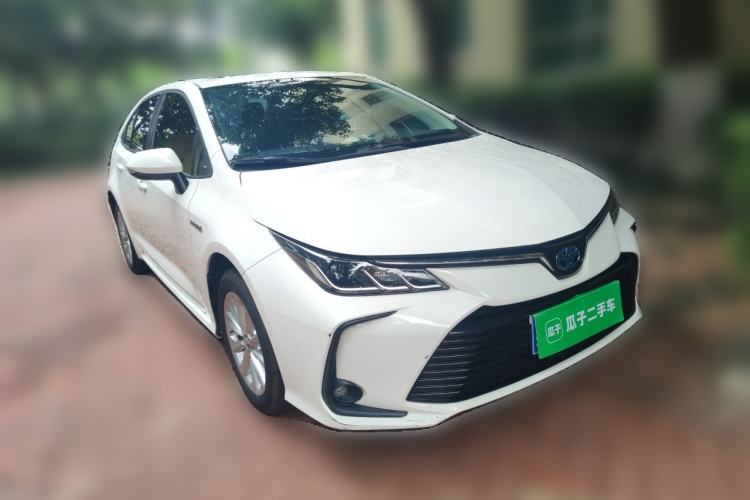 Used Toyota Corolla 2021 Dual-Motor 1.8L E-CVT Elite Edition Front Right 45 Deg