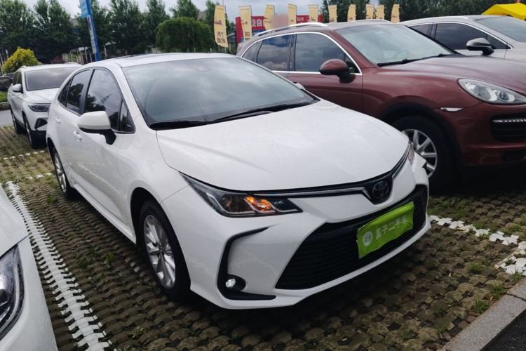 Used Toyota Corolla 2021 1.2T S-CVT Luxury Edition Front Right 45 Deg