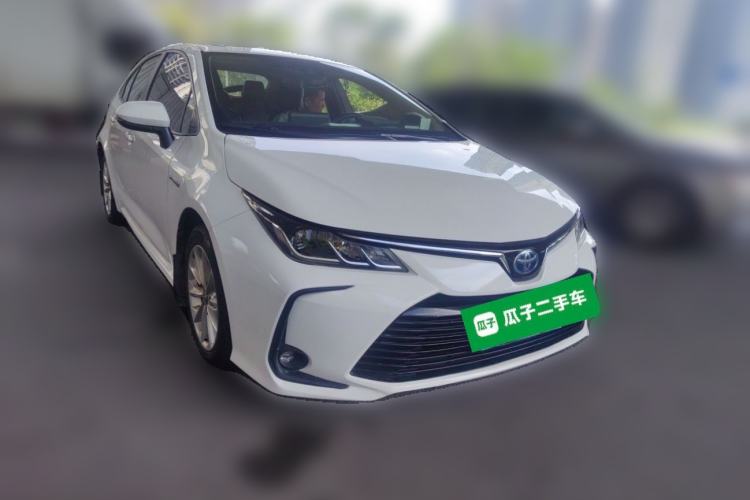 Used Toyota Corolla 2021 Dual-Motor 1.8L E-CVT Elite Edition Front Right 45 Deg