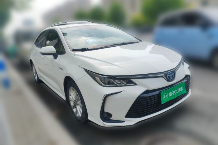 Used Toyota Corolla 2021 Dual-Motor 1.8L E-CVT Elite Edition Front Right 45 Deg