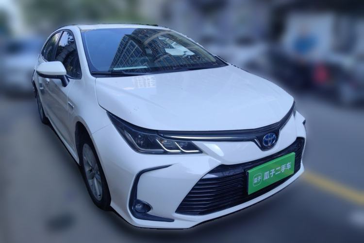 Used Toyota Corolla 2021 Dual-Motor 1.8L E-CVT Elite Edition Front Right 45 Deg