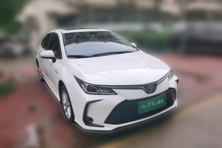 Used Toyota Corolla 2021 Dual-Motor 1.8L E-CVT Elite Edition Front Right 45 Deg