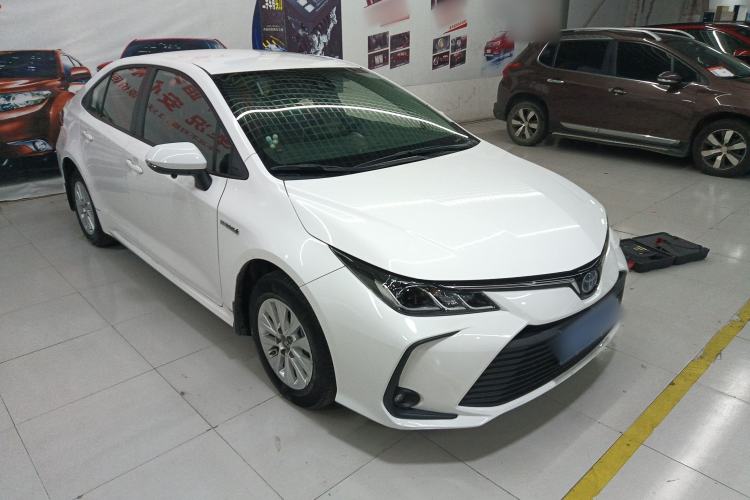 Used Toyota Corolla 2021 Dual-Engine 1.8L E-CVT Pioneer Edition Front Right 45 Deg