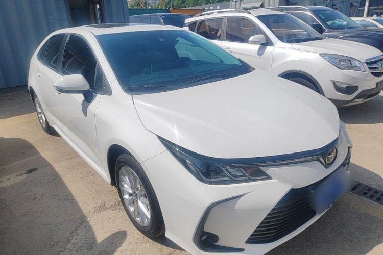Used Toyota Corolla 2021 1.2T S-CVT Luxury Edition Front Right 45 Deg