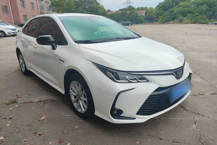 Used Toyota Corolla 2021 Dual-Motor 1.8L E-CVT Elite Edition Front Right 45 Deg