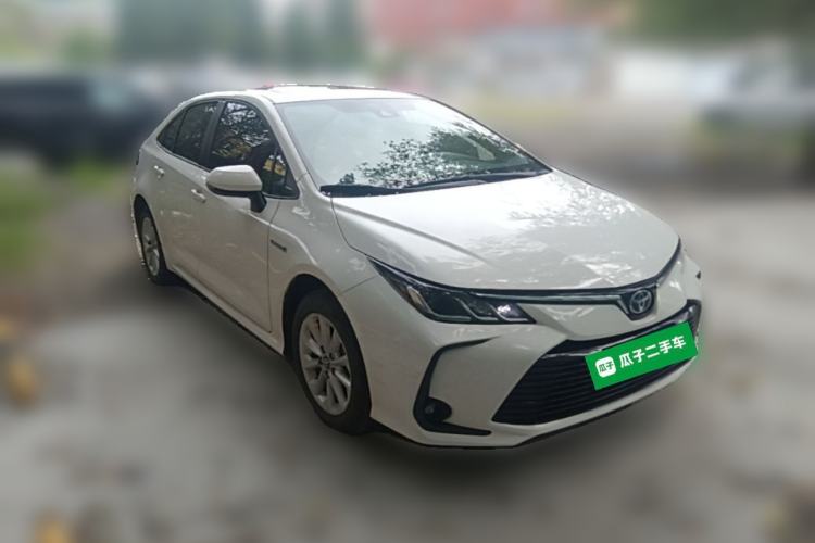 Used Toyota Corolla 2021 Dual-Motor 1.8L E-CVT Elite Edition Front Right 45 Deg