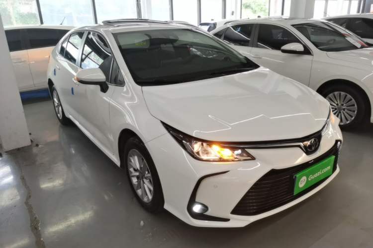 Used Toyota Corolla 2021 1.2T S-CVT Elite PLUS Edition Front Right 45 Deg