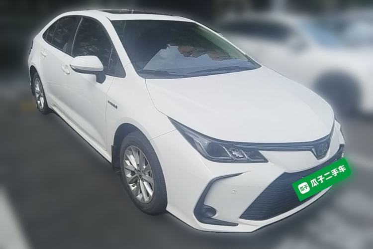 Used Toyota Corolla 2021 Dual-Motor 1.8L E-CVT Elite Edition Front Right 45 Deg