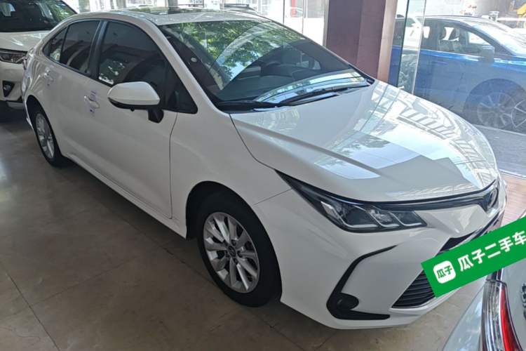 Used Toyota Corolla 2021 1.2T S-CVT Luxury Edition Front Right 45 Deg
