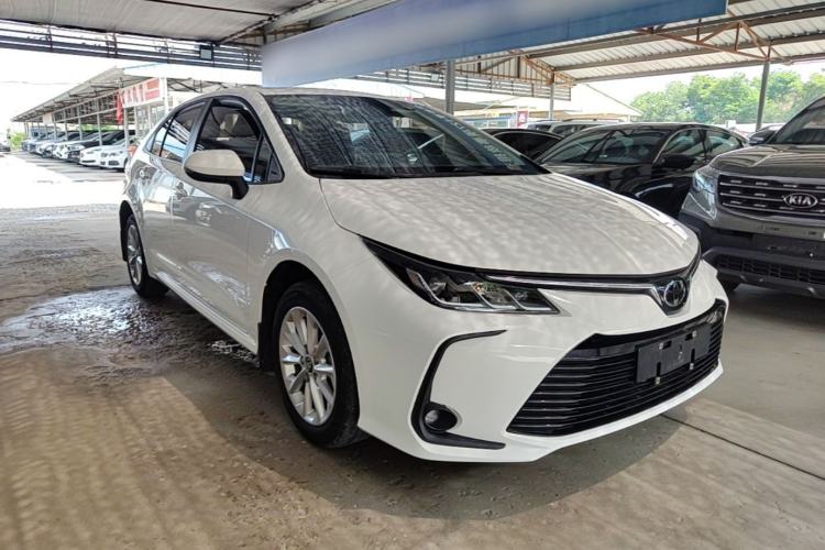 Used Toyota Corolla 2021 1.2T S-CVT Elite PLUS Edition Front Right 45 Deg