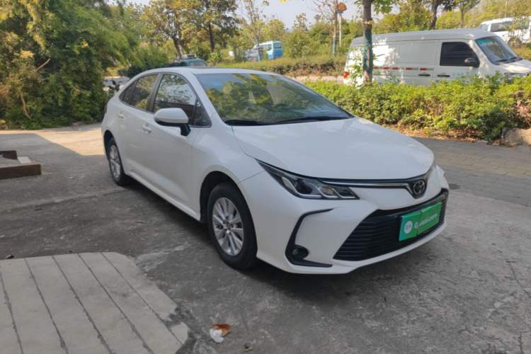 Used Toyota Corolla 2021 1.2T S-CVT Elite Edition Front Right 45 Deg