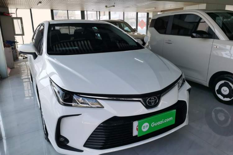 Used Toyota Corolla 2021 1.2T S-CVT Elite PLUS Edition Front Right 45 Deg
