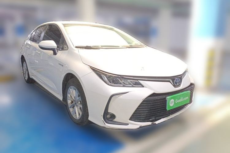 Used Toyota Corolla 2021 Dual-Motor 1.8L E-CVT Elite Edition Front Right 45 Deg