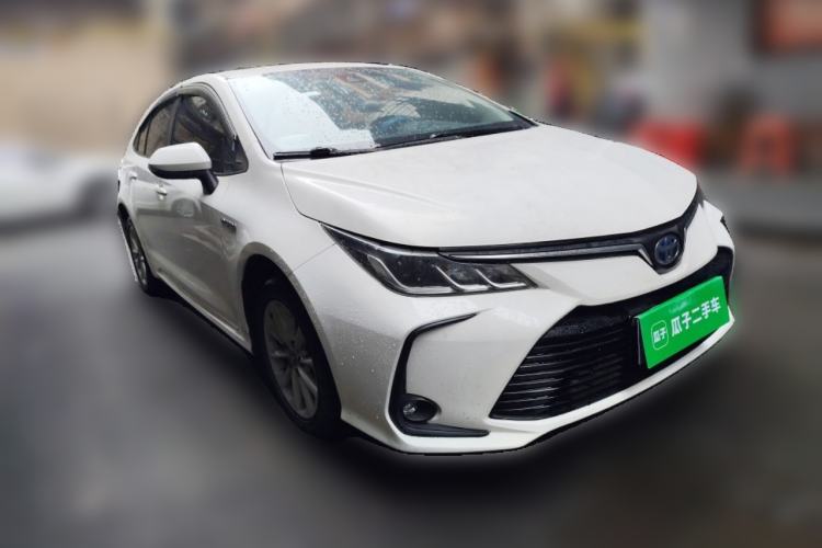 Used Toyota Corolla 2021 Dual-Motor 1.8L E-CVT Elite Edition Front Right 45 Deg