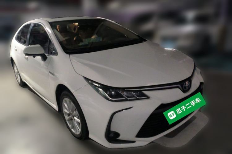 Used Toyota Corolla 2021 Dual-Motor 1.8L E-CVT Elite Edition Front Right 45 Deg