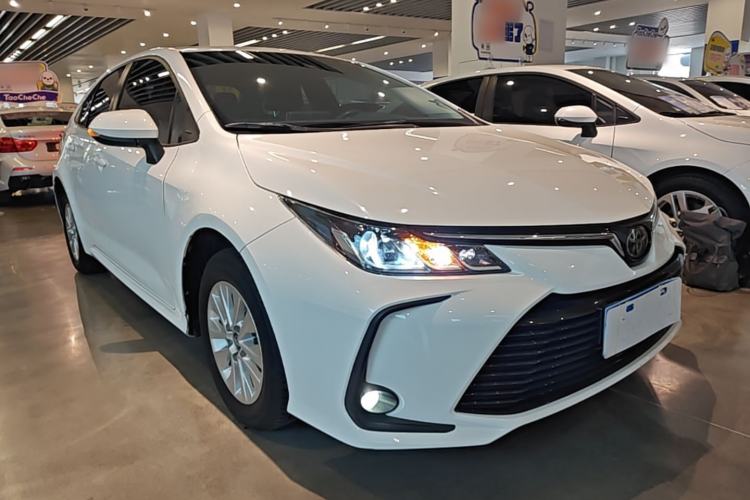 Used Toyota Corolla 2021 1.2T S-CVT Elite PLUS Edition Front Right 45 Deg