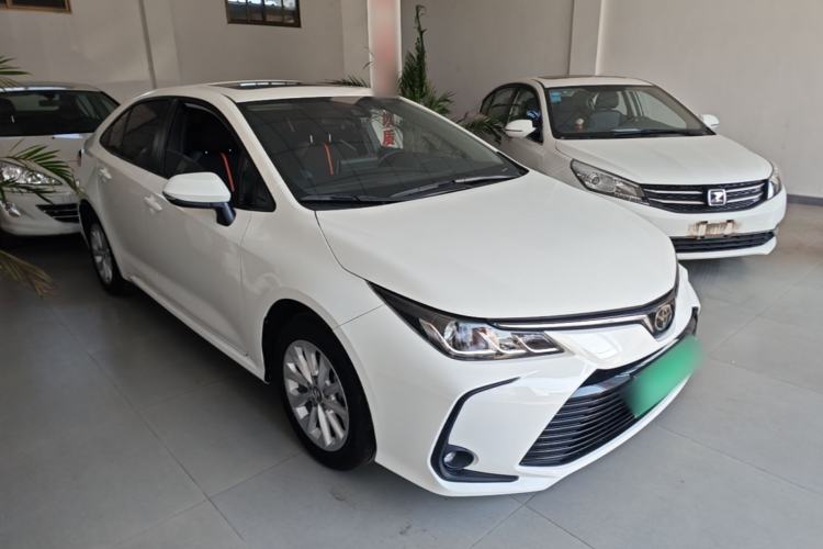 Used Toyota Corolla 2021 1.2T S-CVT Elite PLUS Edition Front Right 45 Deg