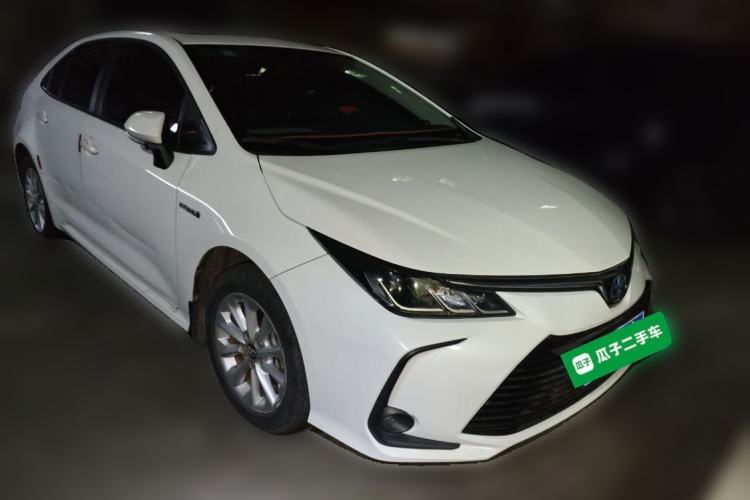Used Toyota Corolla 2021 Dual-Motor 1.8L E-CVT Elite Edition Front Right 45 Deg