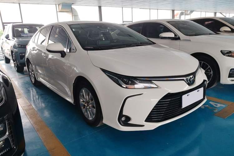 Used Toyota Corolla 2021 TNGA 1.5L CVT Elite Edition Front Right 45 Deg