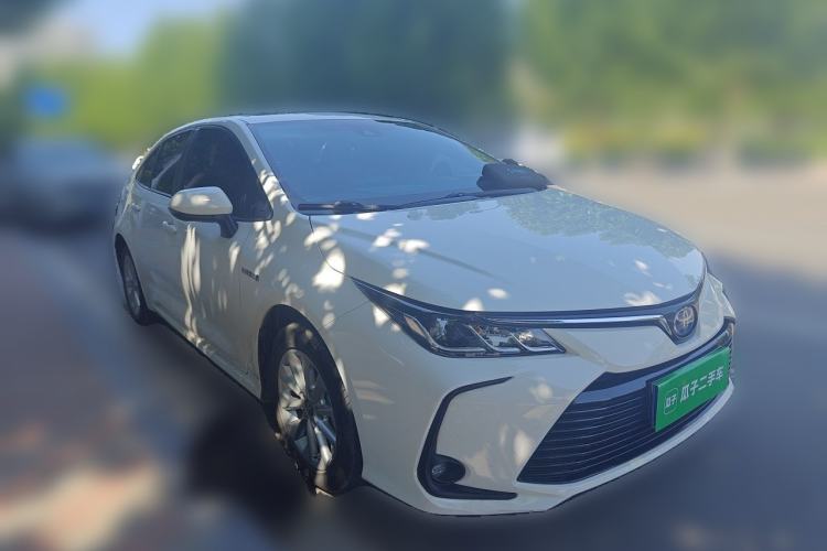 Used Toyota Corolla 2021 Dual-Motor 1.8L E-CVT Elite Edition Front Right 45 Deg