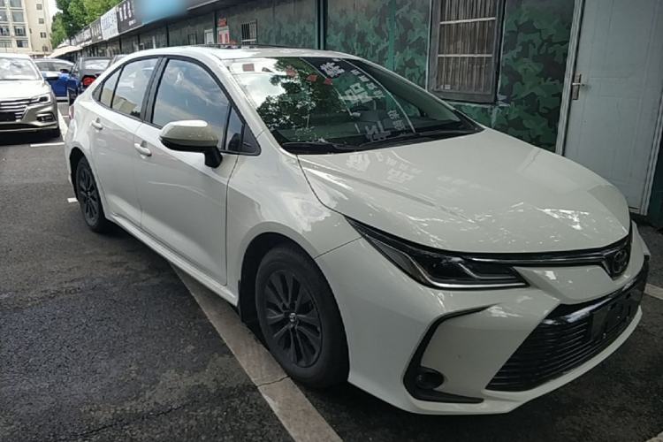 Used Toyota Corolla 2021 TNGA 1.5L CVT Elite Edition Front Right 45 Deg