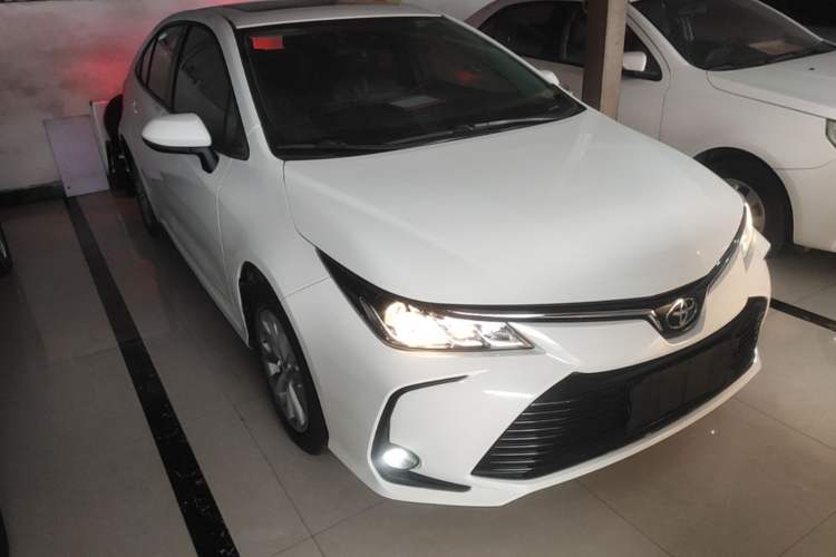 Used Toyota Corolla 2021 1.2T S-CVT Elite PLUS Edition Front Right 45 Deg