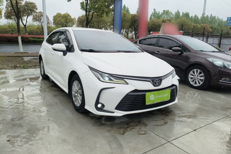 Used Toyota Corolla 2021 TNGA 1.5L CVT Elite Edition Front Right 45 Deg