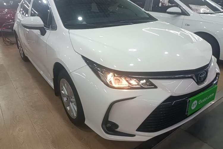 Used Toyota Corolla 2021 1.2T S-CVT Elite PLUS Edition Front Right 45 Deg