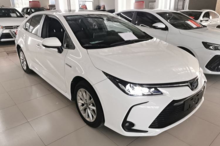 Used Toyota Corolla 2021 Dual-Motor 1.8L E-CVT Elite Edition Front Right 45 Deg