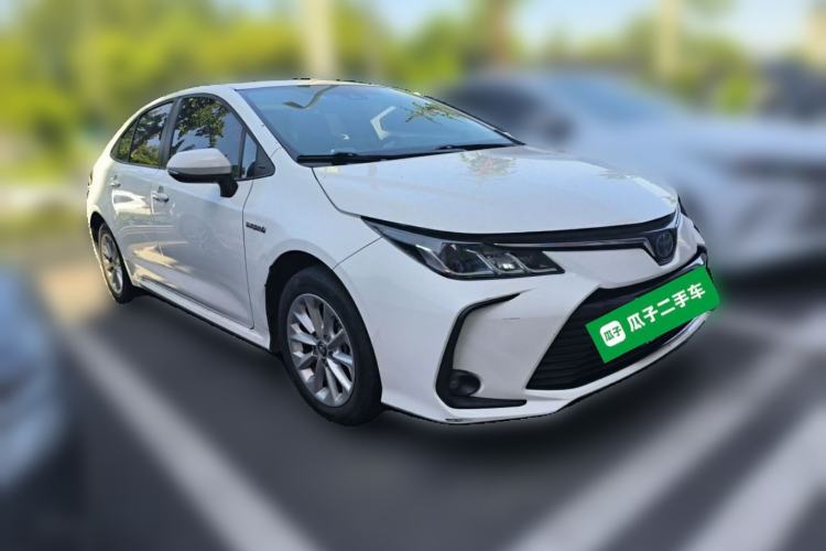 Used Toyota Corolla 2021 Dual-Engine 1.8L E-CVT Pioneer Edition Front Right 45 Deg