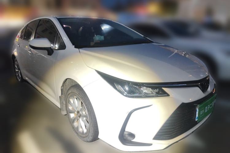 Used Toyota Corolla 2021 1.2T S-CVT Luxury Edition Front Right 45 Deg