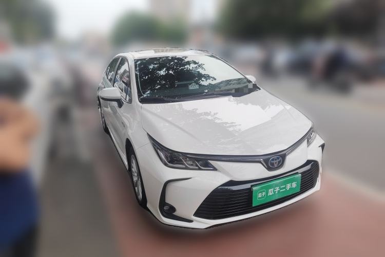 Used Toyota Corolla 2021 Dual-Motor 1.8L E-CVT Elite Edition Front Right 45 Deg