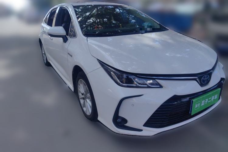 Used Toyota Corolla 2021 Dual-Motor 1.8L E-CVT Elite Edition Front Right 45 Deg