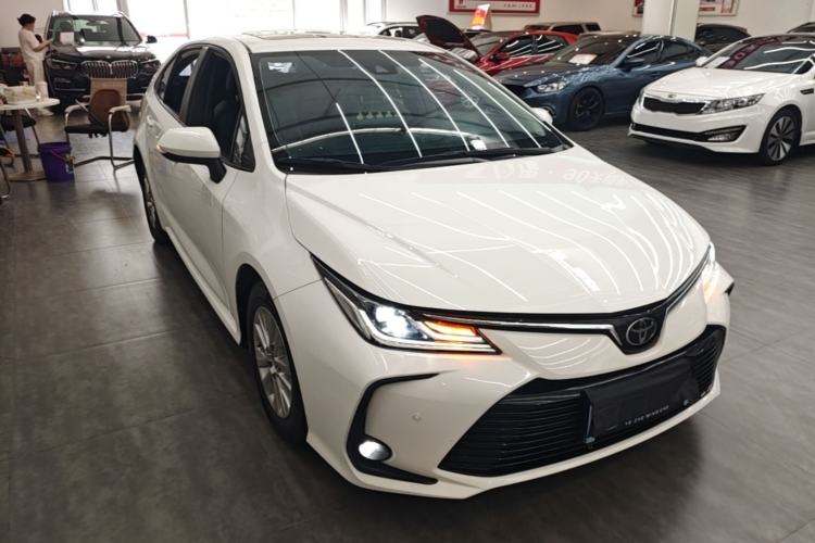 Used Toyota Corolla 2021 TNGA 1.5L CVT Elite Edition Front Right 45 Deg
