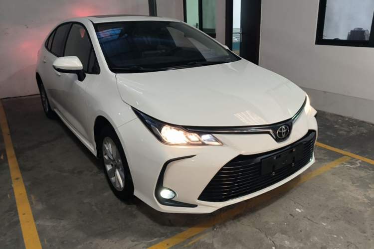 Used Toyota Corolla 2021 1.2T S-CVT Elite PLUS Edition Front Right 45 Deg